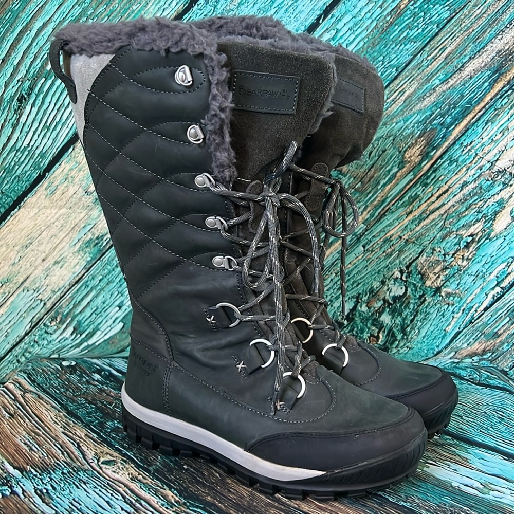 Bearpaw gray waterproof, tall boots with lace up front and curly fleece inside